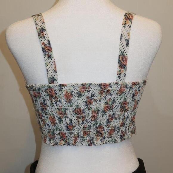 crop top - Picture 4 of 4